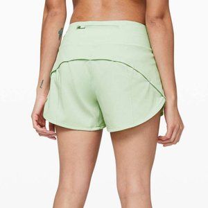 Speed Up Mid-Rise Short 4" Lululemon Size 6